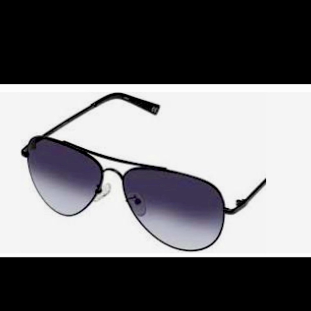 Le Specs Fly High Black sunglasses (NWOT)